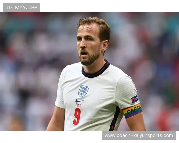 美国足球25号球星是谁 他在球队中的角色和影响力解析