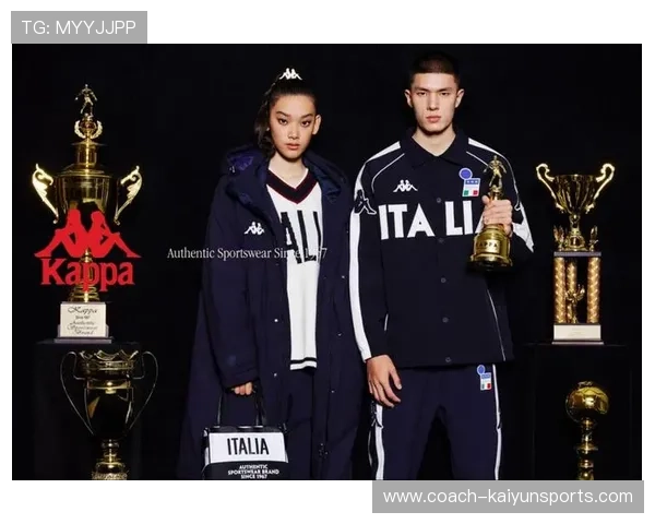 酷卡首发足球明星卡震撼登场，收藏热潮席卷球迷世界